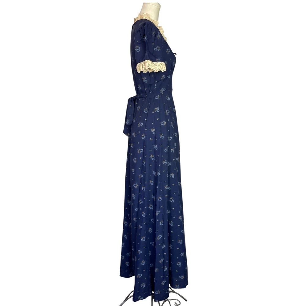Vintage Navy Blue Floral Maxi Dress Lace Trim Tie Back Cottagecore Prairiecore - Picture 4 of 7